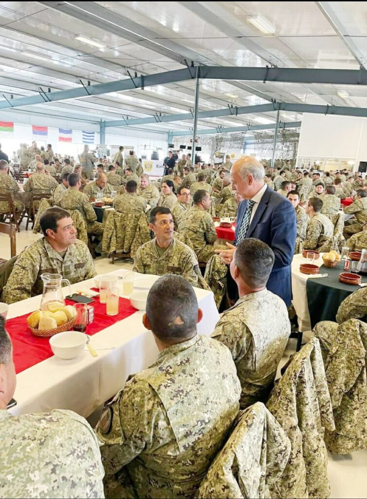 Ministro de Defensa Nacional encabezó la celebración por el Día del Soldado Oriental en ciudad de Durazno