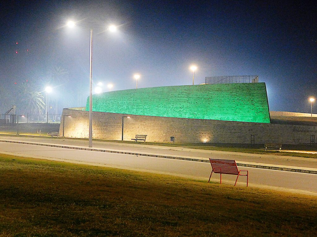 En adhesión al mes del medio ambiente lugares icónicos de Durazno se encuentran iluminados de verde