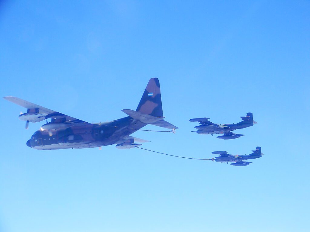 La próxima semana se realizará ejercicio de reabastecimiento de combustible en vuelo con tripulaciones duraznenses y argentinas