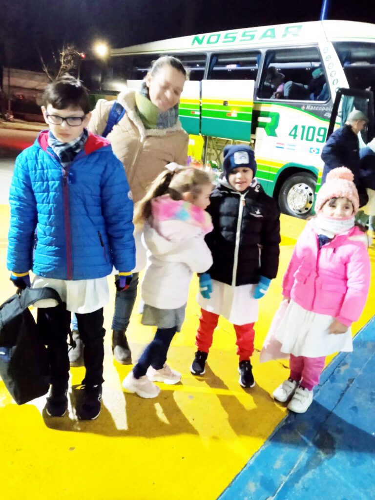 Niños de 10 escuelas rurales de Durazno viajaron a Colonia y visitaron la estancia presidencial de Anchorena