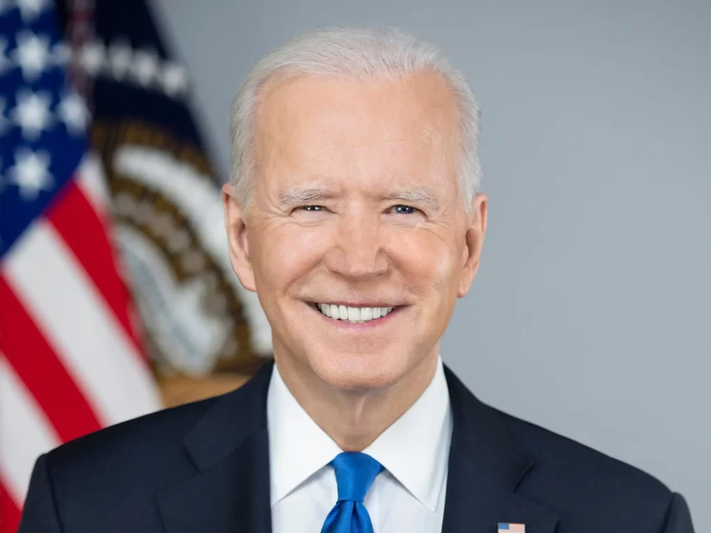 Joe Biden pide perseguir a la "industria criminal" del tráfico de personas tras la muerte de 50 migrantes en un tráiler en Texas 