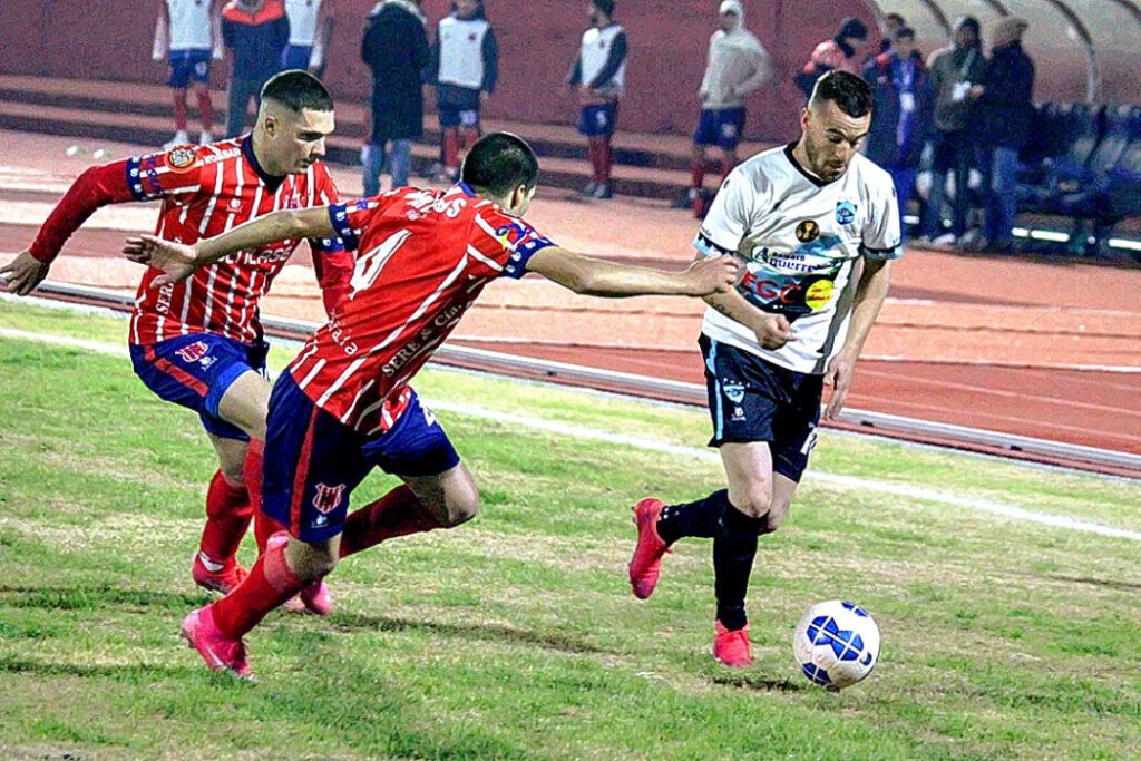 Copa de Clubes: Sportivo Yí obtuvo una merecida victoria ante Central. Posiciones y próxima fecha