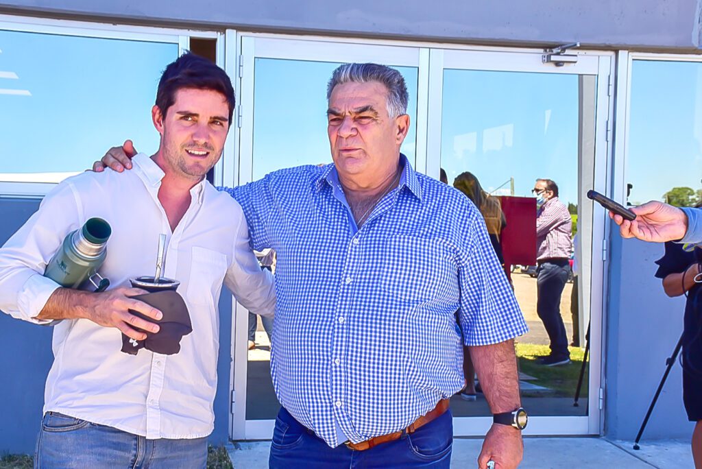 Por ingreso de personal a la IDD, el intendente Vidalín y el alcalde Luberriaga se sacaron los trapitos al sol