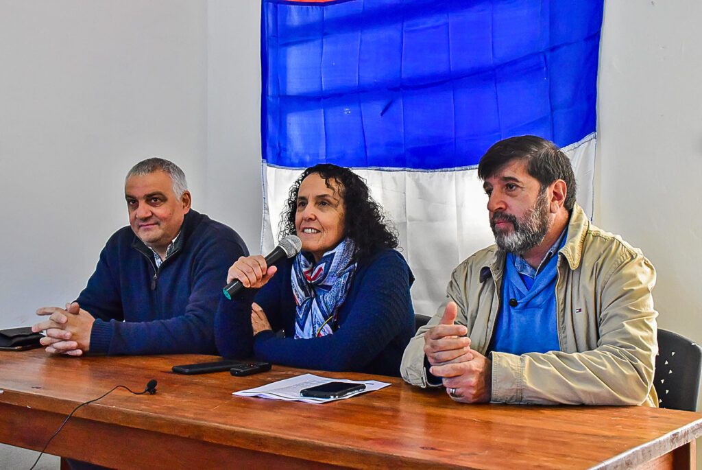 Delegacion del «Frente Amplio te escucha» desembarcó en el centro del país por 3 jornadas