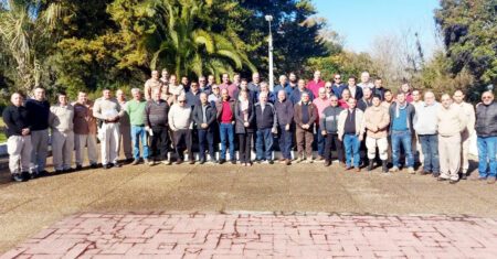 Comisiones de apoyo a la Policía Caminera de todo el país se reunieron en Durazno junto a los jerarcas del Cuerpo