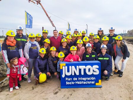 Plan Juntos inició construcción de las primeras 6 viviendas del Proyecto Caudillo en barrio Las Higueras