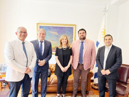 Intendentes buscan en España soluciones a la gestión de residuos de Uruguay