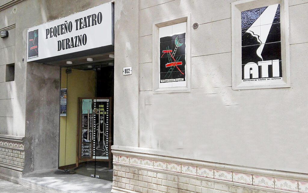 Pequeño Teatro anunció variada cartelera para el mes de agosto con estreno local