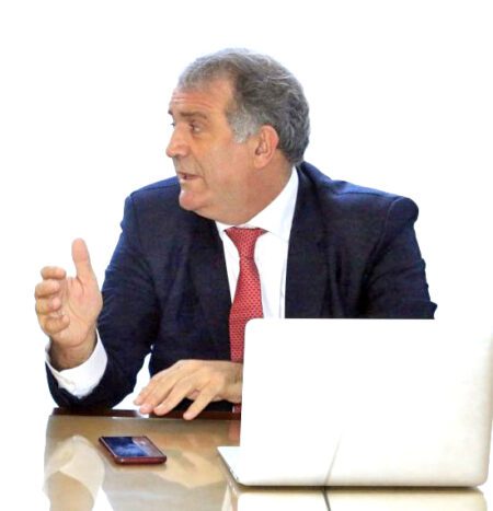Finalmente, AFE inició juicio civil por locomotora que había quedado varada en Durazno y que fuera removida en 2020
