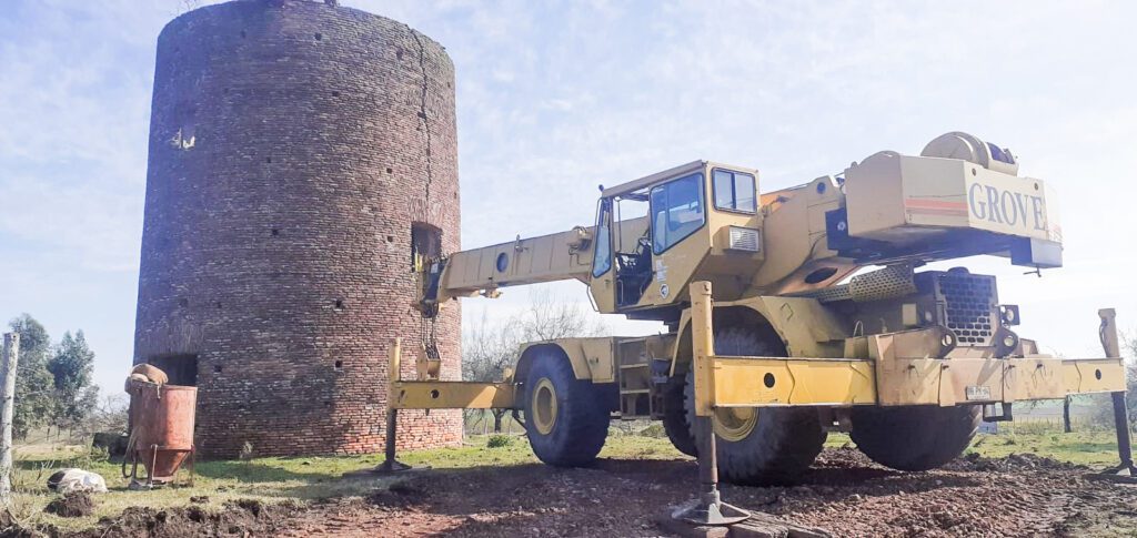 San Jorge: comenzaron trabajos de restauración del histórico molino de los ingleses
