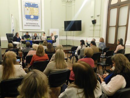 rotary club paso del yi cancer de mama