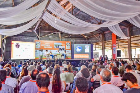 Organizadores del Congreso de Pastoreo Racional en Durazno "totalmente sorprendidos por la concurrencia"