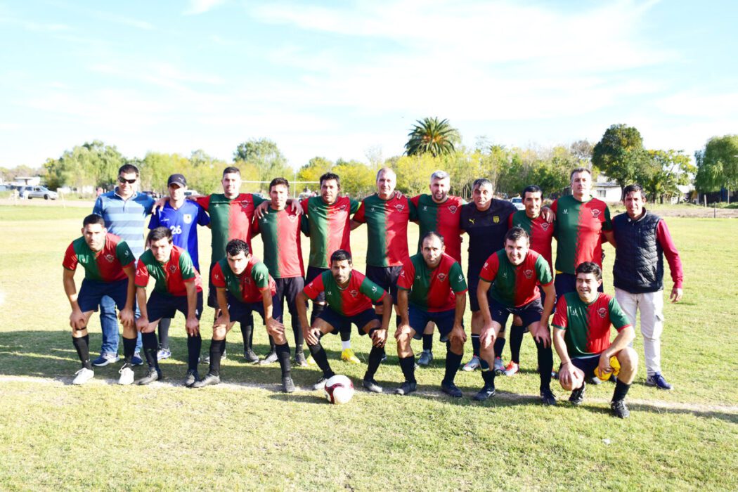 Equipo de Boston River, de Ciudad del Carmen. 