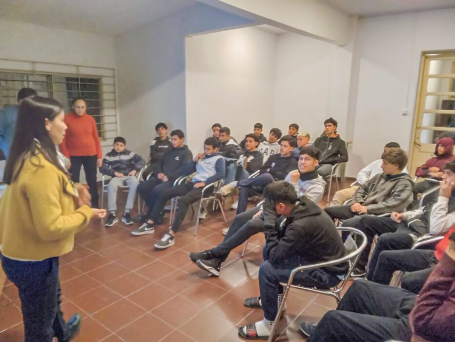 Liga de Fútbol de Durazno combate la violencia: primer taller para prevenir y manejar situaciones conflictivas 2 Liga de Fútbol de Durazno combate la violencia: primer taller para prevenir y manejar situaciones conflictivas
