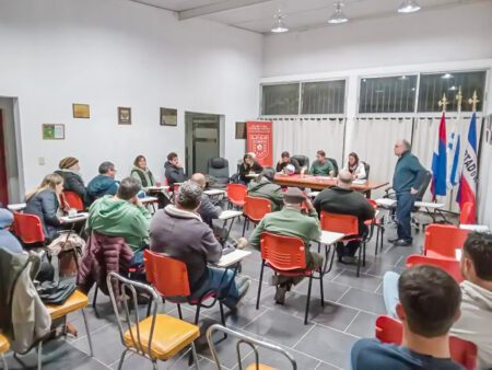 Comenzaron los talleres en la Liga de Fútbol para luchar contra la violencia en el deporte