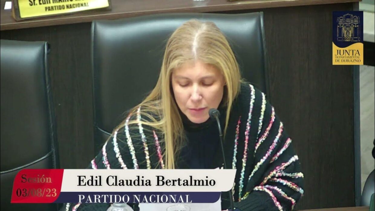 Edila Claudia Bertalmío destaca necesidad de iluminación en Ruta 100 de Durazno y celebra premio a duraznense por superación en discapacidad