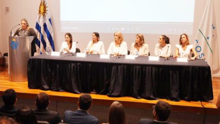 Mujeres protagonistas del lanzamiento del programa nacional que comienza por Durazno