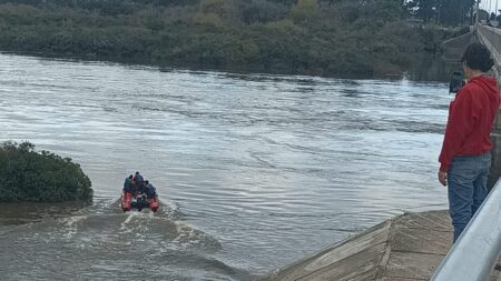 Continúa la Búsqueda de Persona Desaparecida en el Río Yí