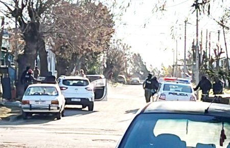 Asesinan a mujer en Ansina y Larrañaga. Policía sin sospechosos solicita información confidencial y anónima.