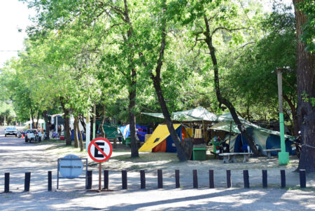Si bien en la tarde es frecuente el patrullaje de unidades de la Jefatura de Policía de Durazno, los turistas pretenden que esa presencia sea permanente e incluso acompañada por Inspectores de Tránsito.