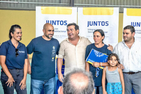 Llegó la solución habitacional definitiva para 11 familias que pasaron a residir en el Barrio La Unión a partir del trabajo con Plan Juntos